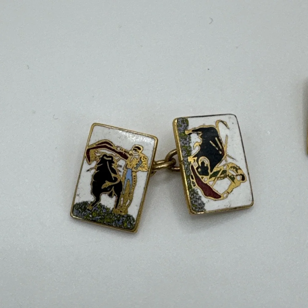 BULLFIGHTER CLOISONNÉ ENAMEL CUFFLINKS LINK CHAIN